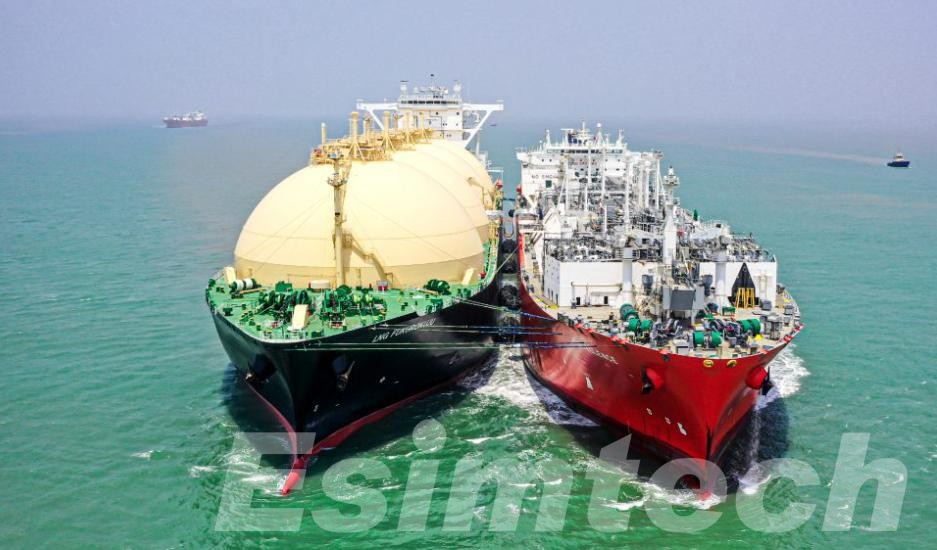 Floating LNG Storage